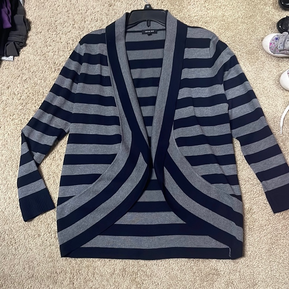 Verve ami medium striped sweater